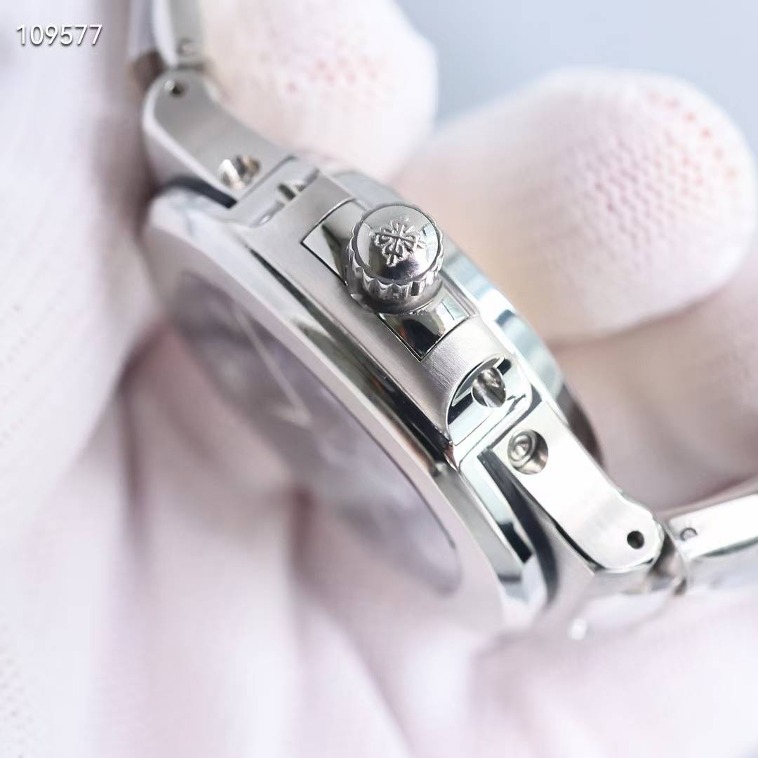 파텍필립 노틸러스 퍼페츄얼 캘린더  블루 컬러 시계 워치